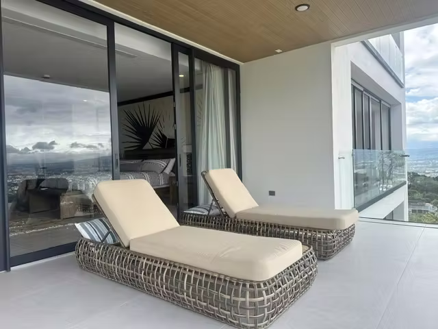 Alquiler  en condominio, Jaboncillo, Escazú-Espectacular Vista y muebles lujosos y nuevos - Imagen 14