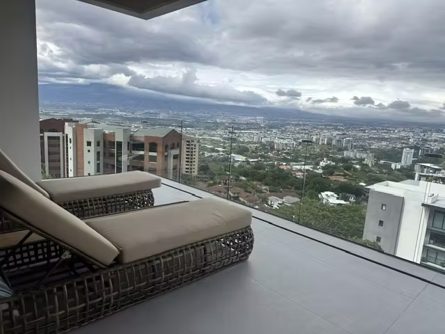 Alquiler  en condominio, Jaboncillo, Escazú-Espectacular Vista y muebles lujosos y nuevos - Imagen 12