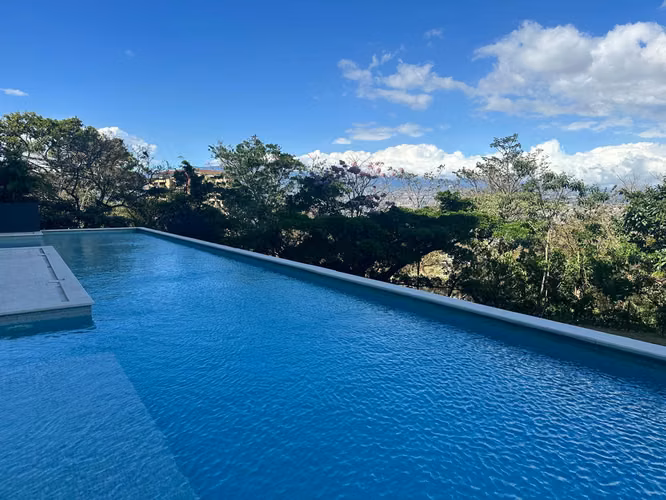 Alquiler  en condominio, Jaboncillo, Escazú-Espectacular Vista y muebles lujosos y nuevos - Imagen 19