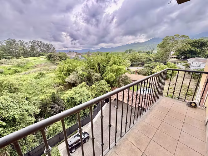 ESCAZU-BELLO HORIZONTE! APARTAMENTO CON O SIN MUEBLES DE 3 HABITACIONES/2BAÑOS/2PARQUEOS - Imagen 6