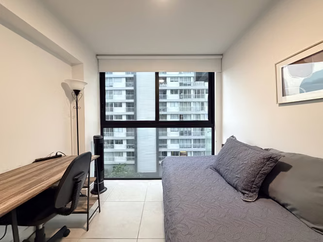 SE ALQUILA APARTAMENTO DE DOS HABITACIONES AMUEBLADO EN SKY GARDEN CON PARQUEO - Imagen 14