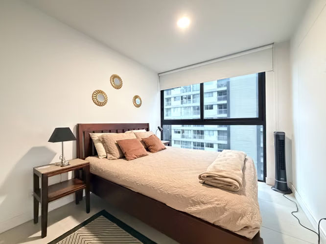 SE ALQUILA APARTAMENTO DE DOS HABITACIONES AMUEBLADO EN SKY GARDEN CON PARQUEO - Imagen 8