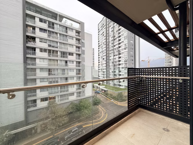 SE ALQUILA APARTAMENTO DE DOS HABITACIONES AMUEBLADO EN SKY GARDEN CON PARQUEO - Imagen 17