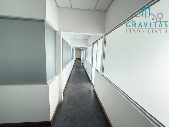 Edificio en alquiler y venta en en Pozos, Santa Ana (2000 m2) ID 1783