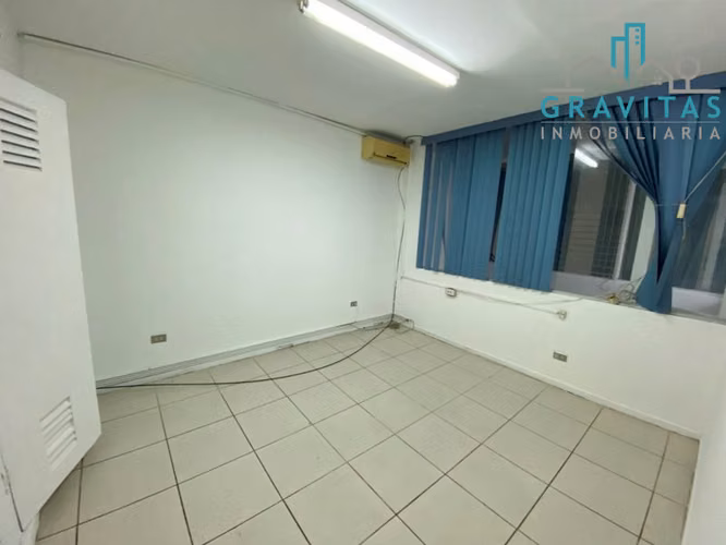 Casa en alquiler para oficinas en Escalante, Uso Comercial ID 1242