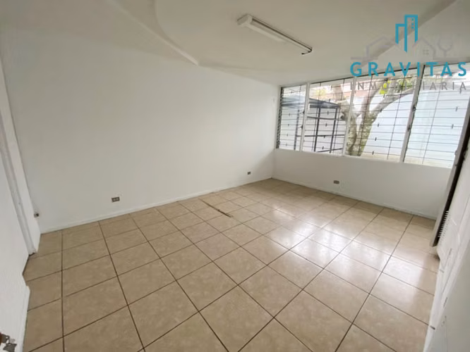 Casa en alquiler para oficinas en Escalante, Uso Comercial ID 1242