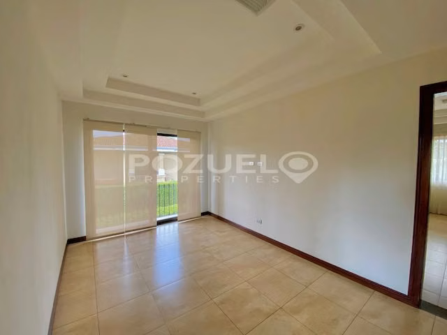 Vendo casa en condominio en Pozos de Santa Ana