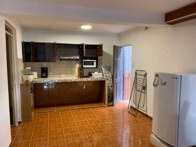 Propiedad con 2 Casas en Agua Caliente, Cartago