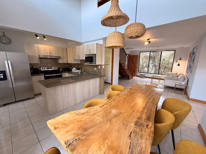 ALQUILER O VENTA DE APARTAMENTO AMUEBLADO EN ESCAZÚ* - Imagen 4