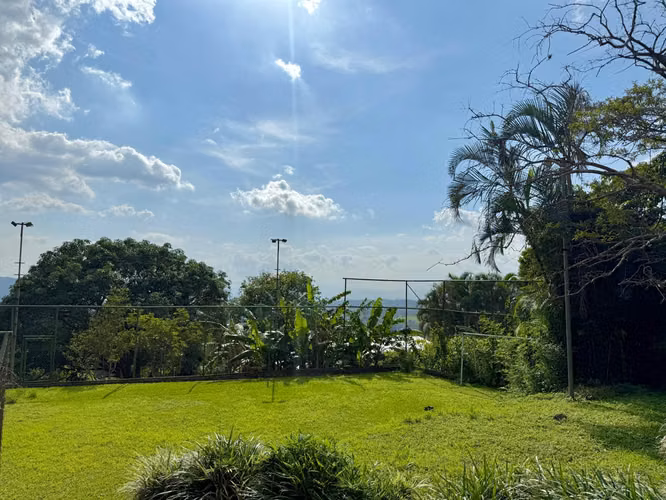 SE VENDE PROPIEDAD CON 8000m2 EN CIUDAD COLON - Imagen 7