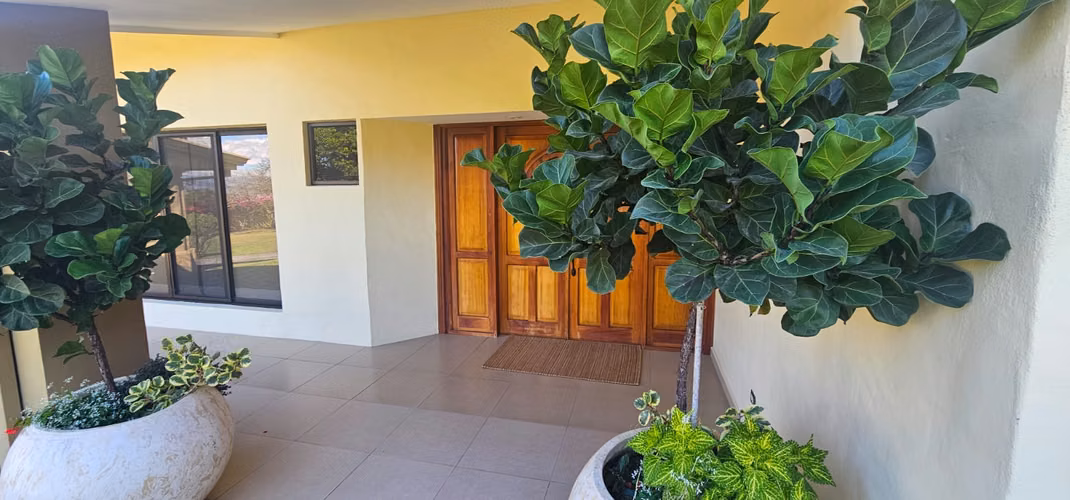 Vrcosa-5027 Santa Ana Preciosa Casa De 1 Piso Y Gran Jardin - Imagen 4