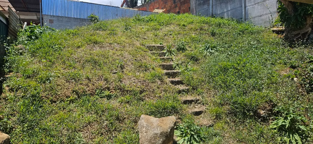 Vendo Casa con uso mixto en Paraíso centro