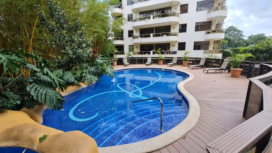 Alquiler de condominio amueblado en Riverside Escazú - Imagen 9