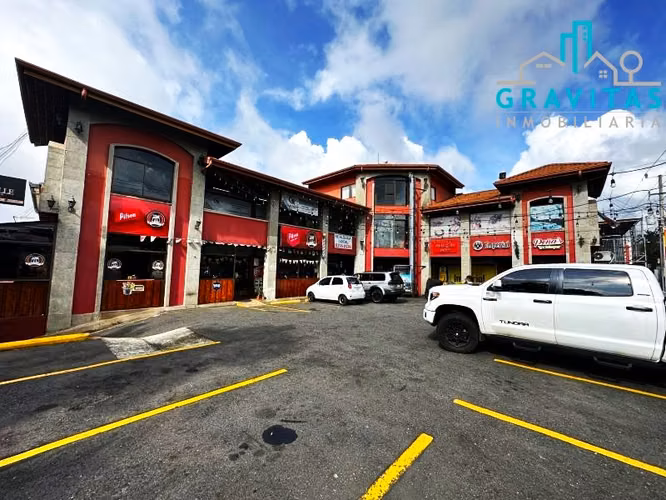 Commercial plaza for sale in San Francisco de Heredia (650 m2) ID 1459