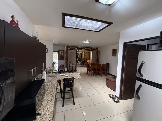 Venta de casa en Los Ángeles de San Rafael de Heredia
