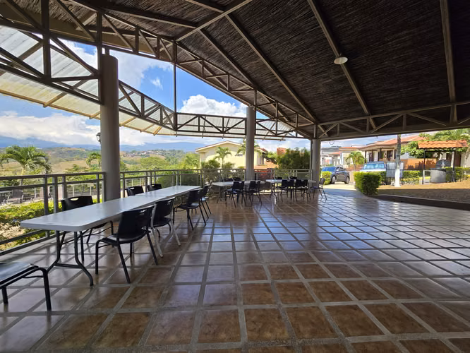 Se vende casa en Condominio en Grecia - Imagen 17