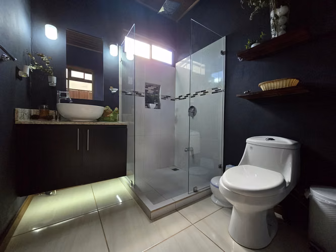 Se vende casa en Condominio en Grecia - Imagen 12