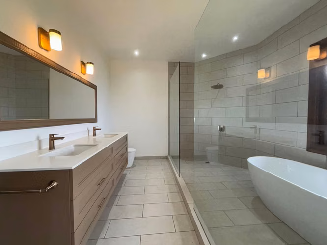 VENTA DE CASA EN CONDOMINIO VILLA REAL - SANTA ANA - Imagen 13