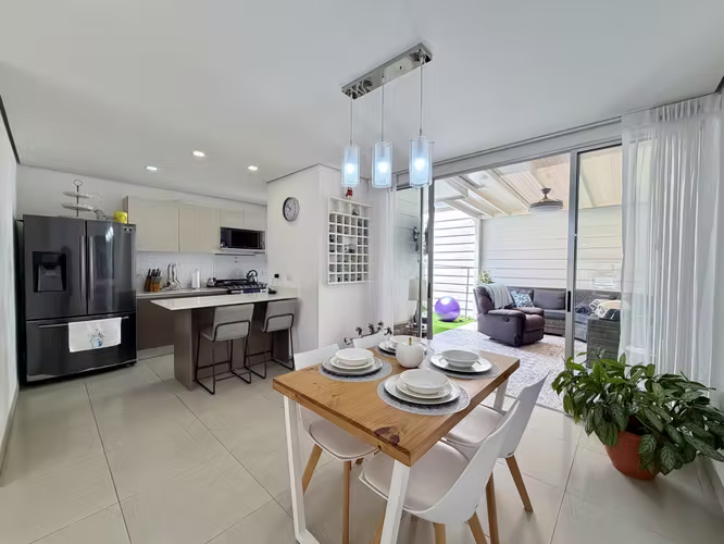 Casa en venta en Santo Domingo de Heredia|En Condominio y con patio