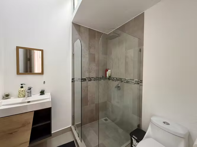 Casa en venta en Santo Domingo de Heredia|En Condominio y con patio
