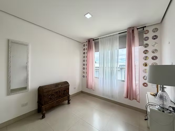 Casa en venta en Santo Domingo de Heredia|En Condominio y con patio