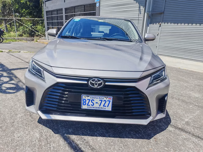 Toyota Yaris Automatico (CVT)2024 Motor 1.5cc
