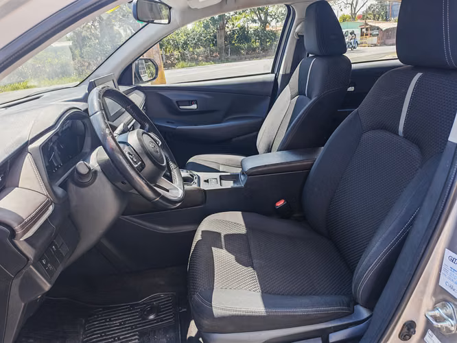 Toyota Yaris Automatico (CVT)2024 Motor 1.5cc