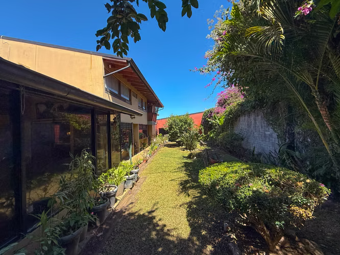 Casa en venta en Bosques de Doña Rosa, Belén, Heredia