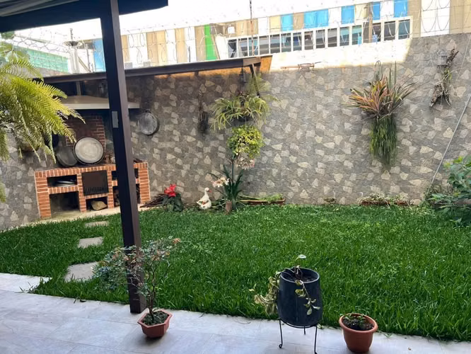 Alquila o se vende casa independiente con uso suelo comercial y RECIDENCIAL sabana Sur por el am pm - Imagen 6