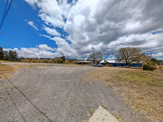 Sale of 5,000 m2 flat lot in Los Angeles de Santo Domingo