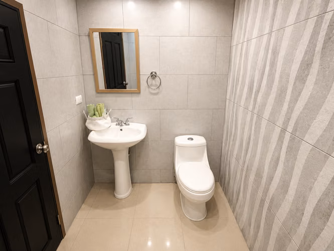 Venta de Casa Independiente en Centro de Heredia