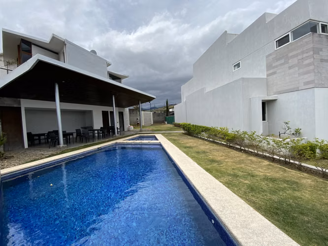 VENTA DE CASA EN CONDOMINIO EN GUACHIPELÍN DE POCAS UNIDADES - Imagen 17
