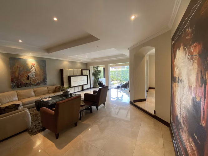 VENTA DE CASA EN CONDOMINIO BOSQUES DE LINDORA CON PISCINA - Imagen 2