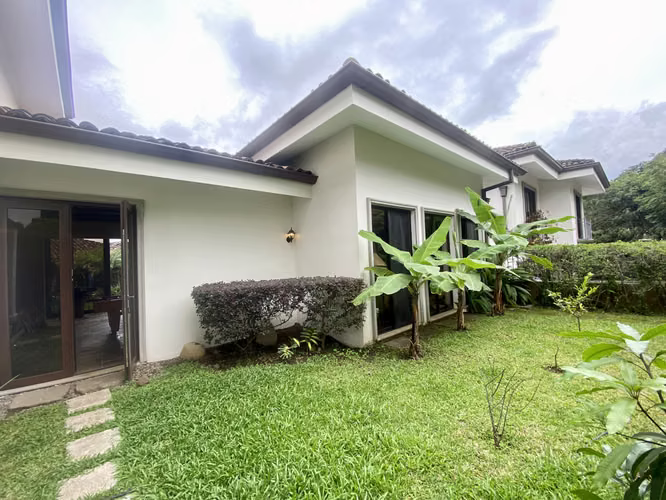 VENTA DE CASA EN CONDOMINIO EN JABONCILLOS