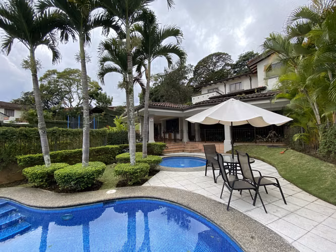 VENTA DE CASA EN CONDOMINIO EN JABONCILLOS