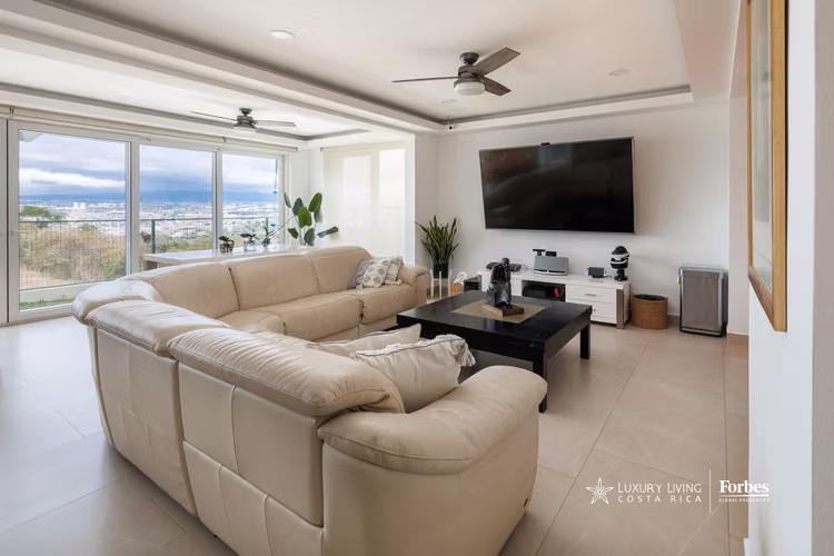 21398 - Casa Skyline en Escazú con vista panorámica y terraza - Imagen 5
