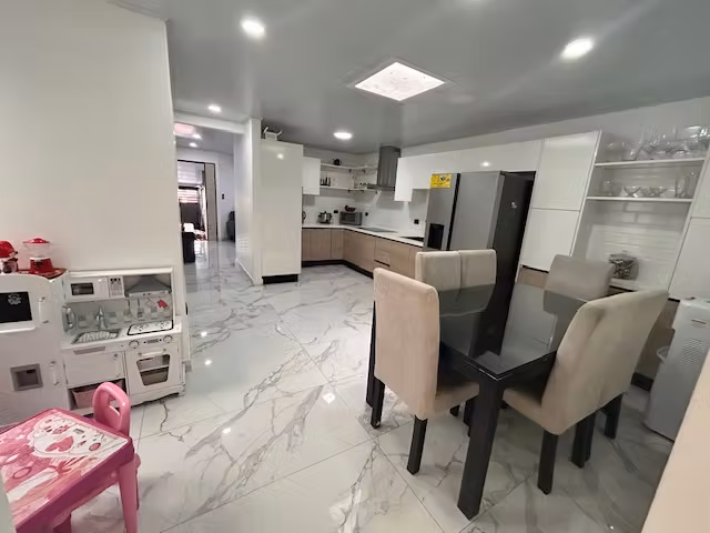 VENTA DE CASA EN MERCEDES NORTE, HEREDIA - Imagen 9
