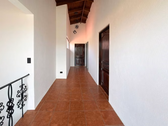 Se vende casa en Atenas -  Residencial El Güizaro