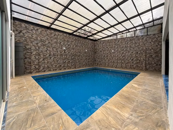 Se vende casa en Atenas -  Residencial El Güizaro