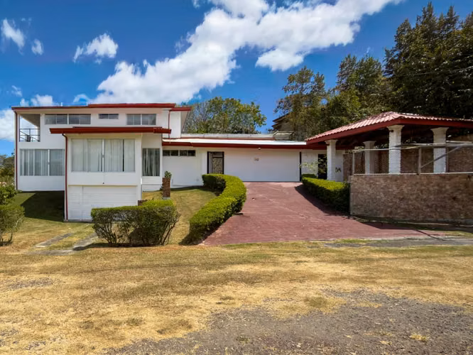 Se vende casa en Atenas -  Residencial El Güizaro