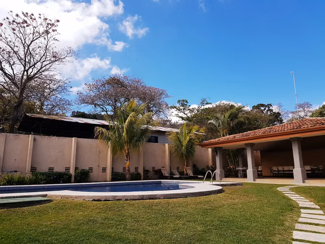 VENTA DE CASA EN CONDOMINIO EL CORTIJO PARA INVERSION - Imagen 14
