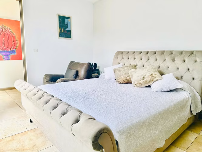 Casa en condominio a la venta en Escazú en DENDERA con línea blanca - Imagen 11
