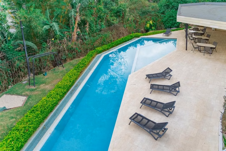 Casa en condominio a la venta en Escazú en DENDERA con línea blanca - Imagen 19