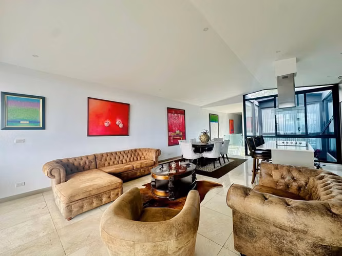 Casa en condominio a la venta en Escazú en DENDERA con línea blanca - Imagen 17