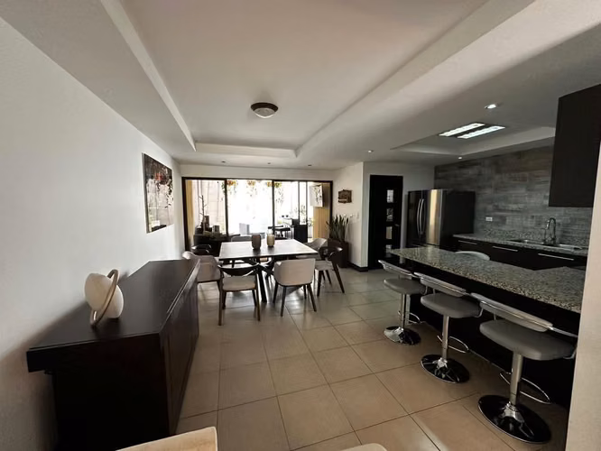 Hermosa Casa en Venta en Condominio Santa Ana Hills - Casa con Excelente ubicación - Imagen 5