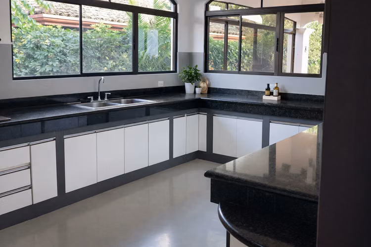 En un solo piso!!! Excelente para vivir bonitoCondominio amplio jardin y amenidades