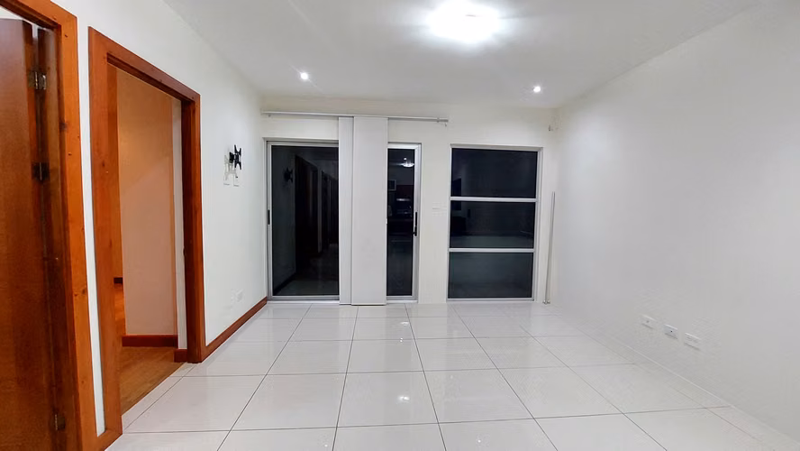 Apartamento en alquiler La Uruca - Imagen 4