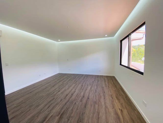 VENTA DE CASA PARA INVERSIÓN - Imagen 9