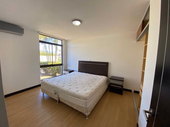 VENTA DE APARTAMENTO EN SANTA ANA PARA INVERSIÓN
