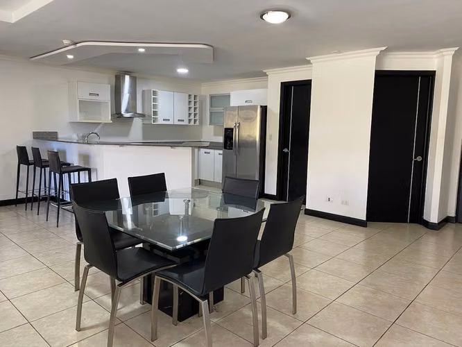 VENTA DE APARTAMENTO EN SANTA ANA PARA INVERSIÓN